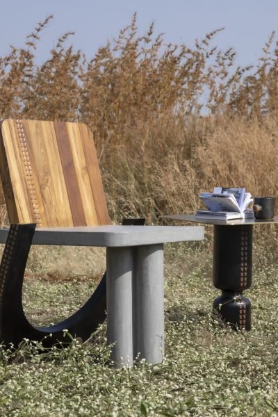 U chair